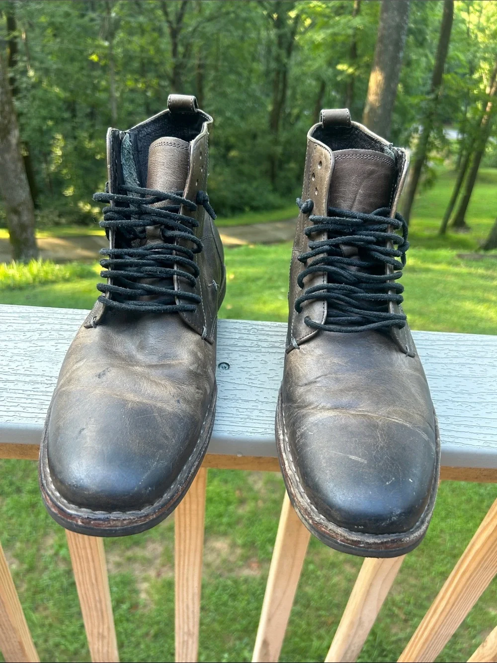 John Varvatos Barrett Side Zip Chukka Boots Men’s Size 11 Brown Leather